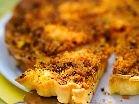 Quiche met tomaatjes en chorizo-crumble