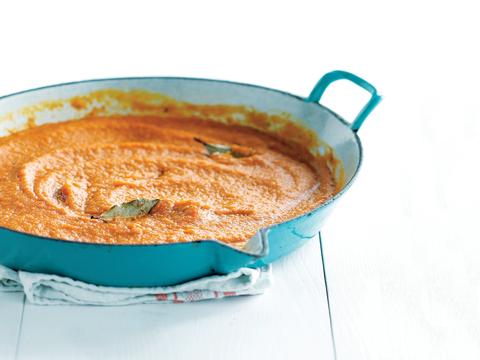 Geurige tomatensaus