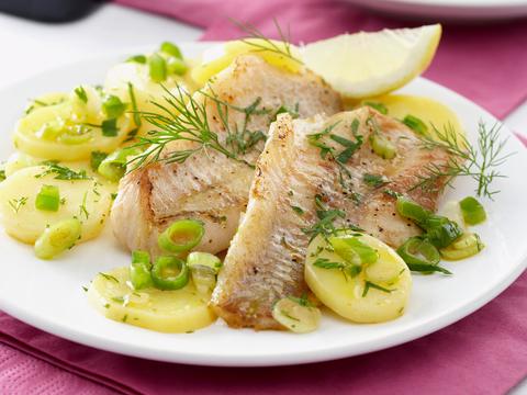 Aardappelsalade met wijting