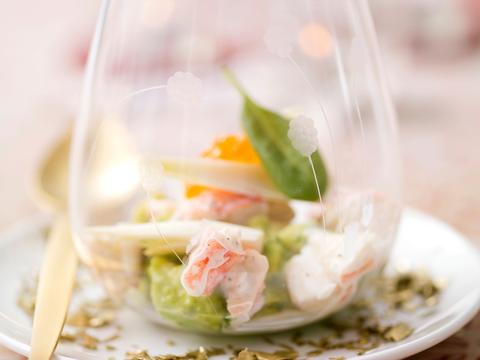 Krabcocktail met avocadocrème en witloof