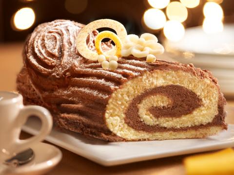 Kerststronk met chocoladevulling
