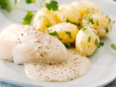 Skrei met mosterdsaus en peterselie-aardappelen
