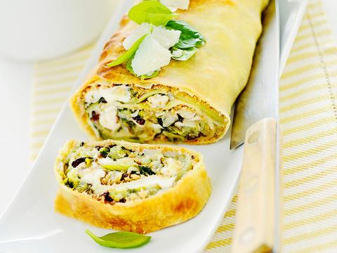 Strudel met gebakken sla
