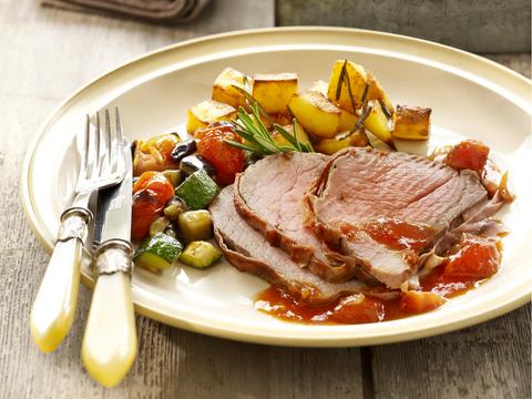 Runderlende in parmaham met rozemarijnaardappels