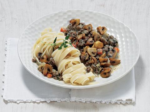 Noedels met kalfsragout