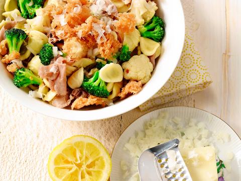 Orecchiete met ham en broccoli
