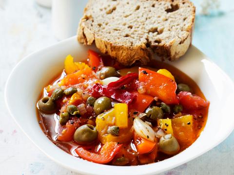 Peperonata met olijven