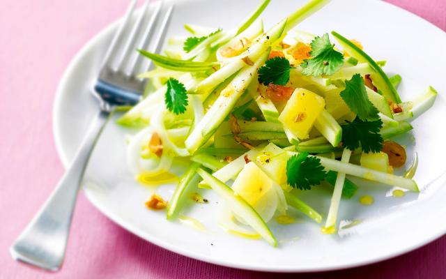 Salade met appel en selder