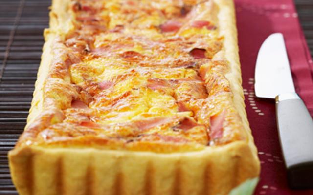 Rechthoekige quiche lorraine
