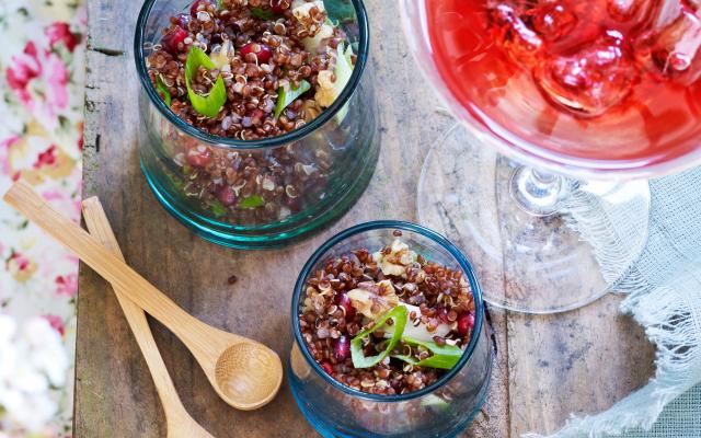 Salade de quinoa à la grenade et aux noix