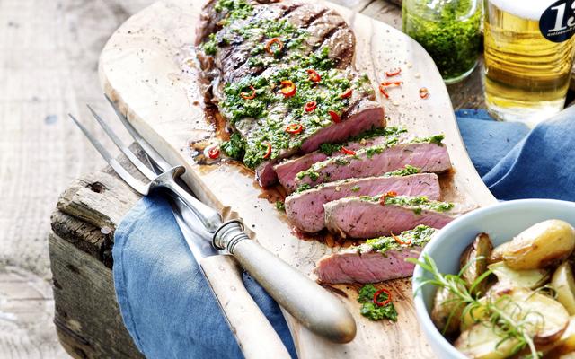 Côte à l’os met  chimichurrisaus