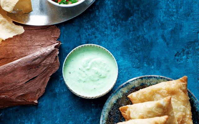 Raita met komkommer en munt