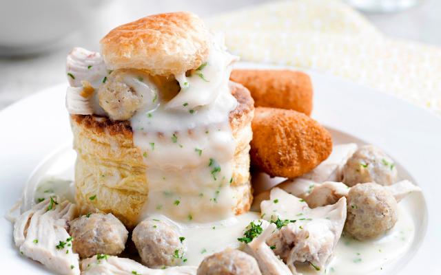 Snelle vol-au-vent met een koekje