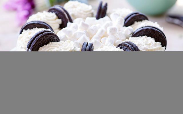 Oreo-ijstaart met marshmallows