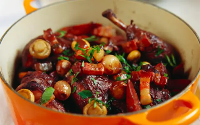 Coq au vin (2)