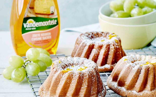 Citruscake met zoete wijn & druiven
