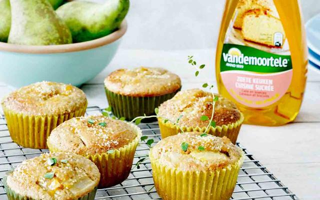 Muffins met quinoa en peer