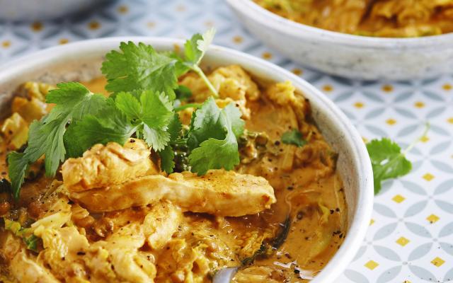 Poulet curry au lentilles corail, lait de coco et chutney d'oignons - La  Vie Claire