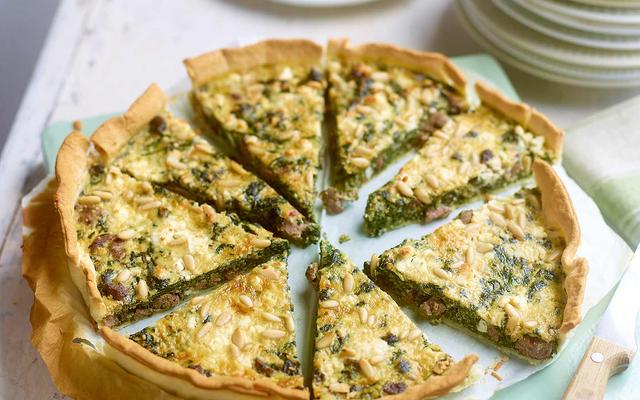 Quiche met lam, spinazie en feta