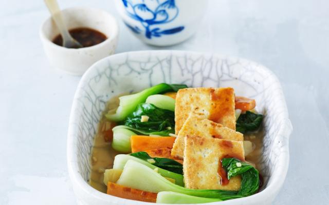 Groenten met gebraden tofu 