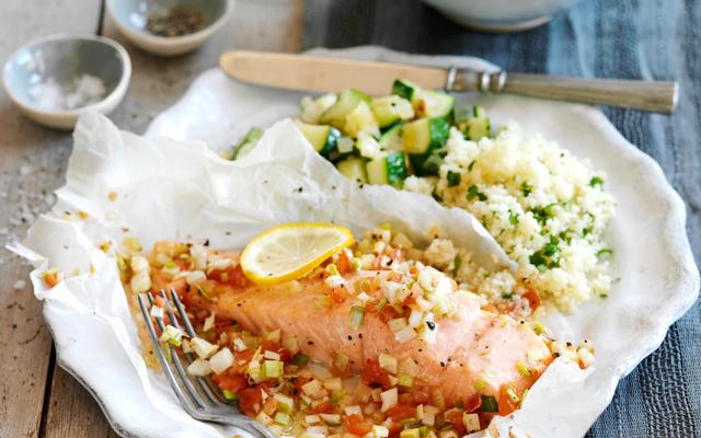 Zalmpapillot met taboulé