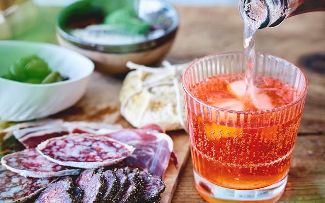 Aperol spritz met rosé