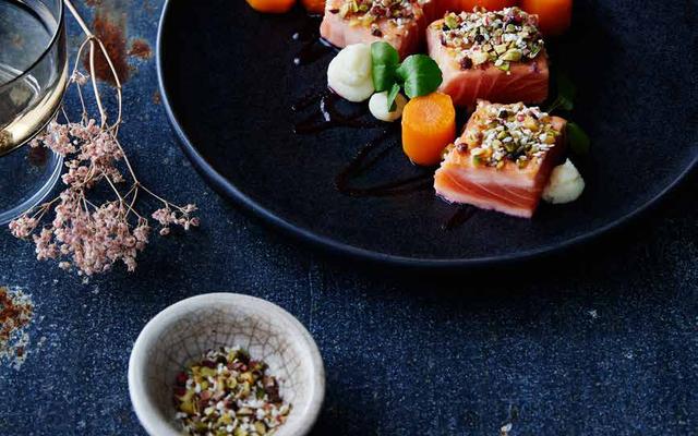Zalm met pastinaakcrème