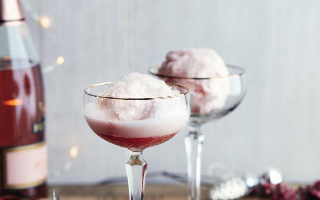 Cocktail met suikerspin
