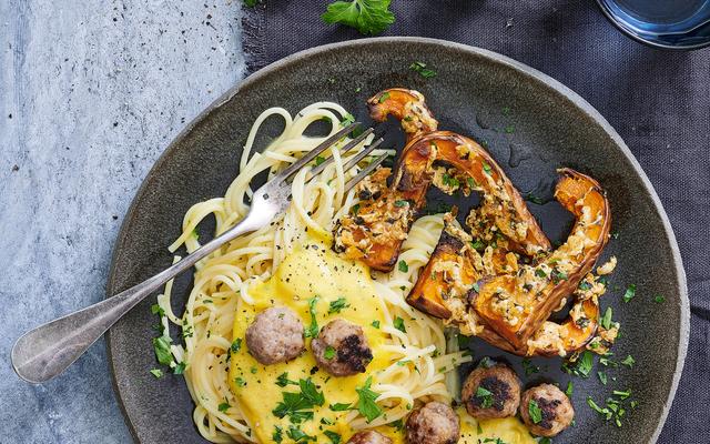 Spaghetti met balletjes en pompoencrème