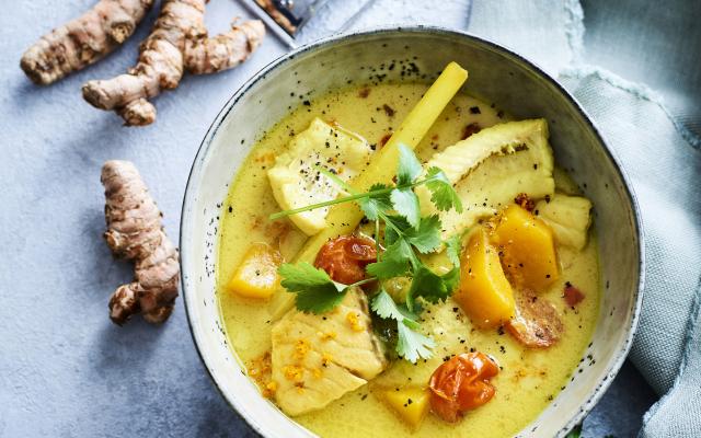 Curry jaune au poisson et butternut