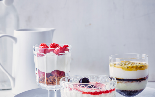 Chocolademousse in laagjes met passievrucht
