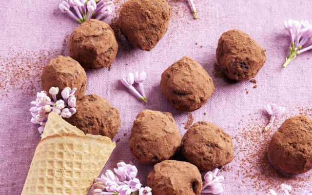 Truffes au chocolat rapide : découvrez les recettes de cuisine de Femme  Actuelle Le MAG