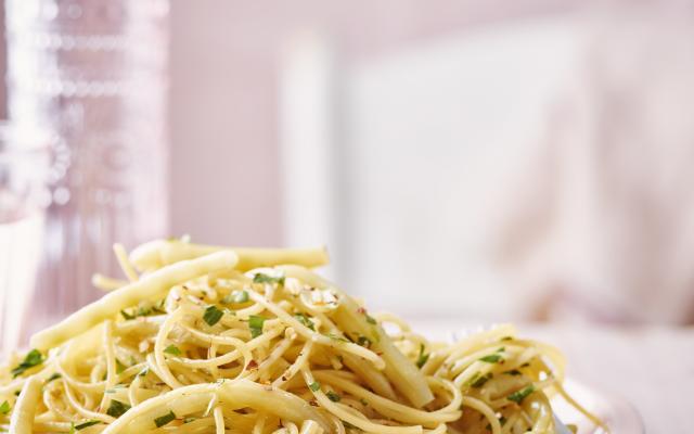 Spaghetti aglio e olio met boterboontjes