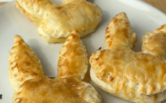 Camembert paashaasjes