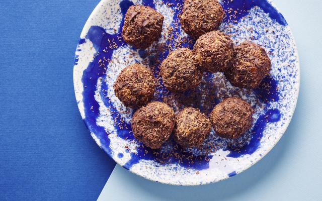 Bliss balls met pindakaas en banaan