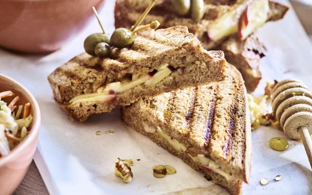 Croques au brie, salade d’automne