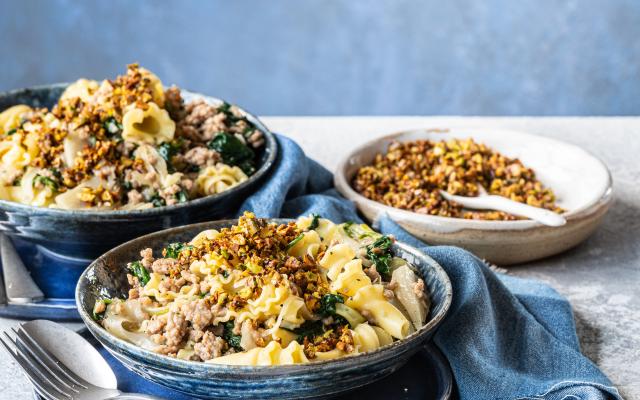 Pasta met venkel, gehakt en pistache