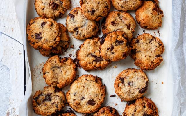 Chocolate chip cookies met pecannoten