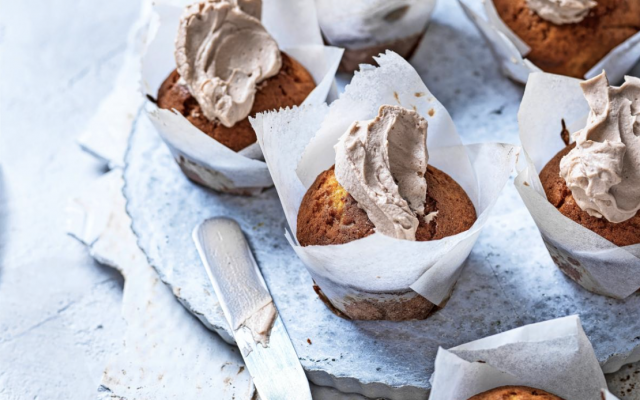 Vanillemuffins met mokka­frosting