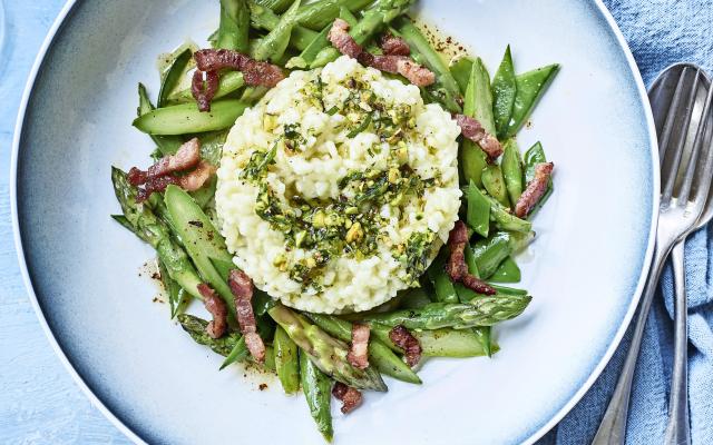 Risotto aux asperges vertes et aux lardons