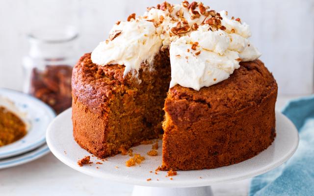 Carrot cake met pecannoten