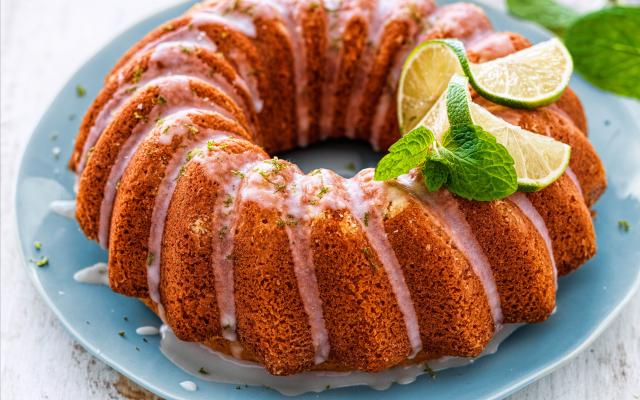 Mojitocake met limoen en munt