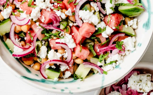 Komkommersalade met feta en watermeloen