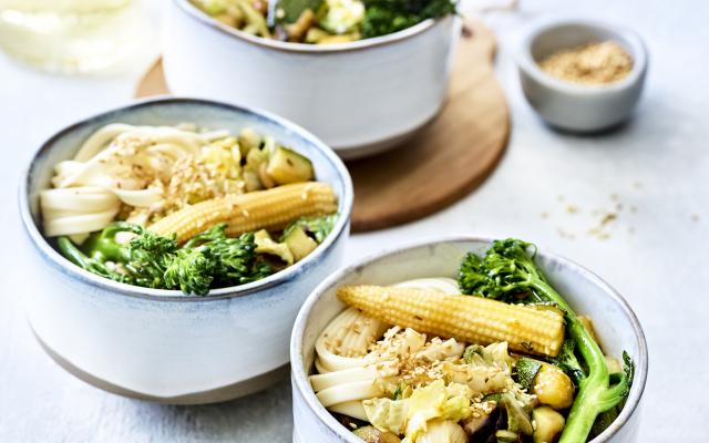 Groentewok met teriyakisaus