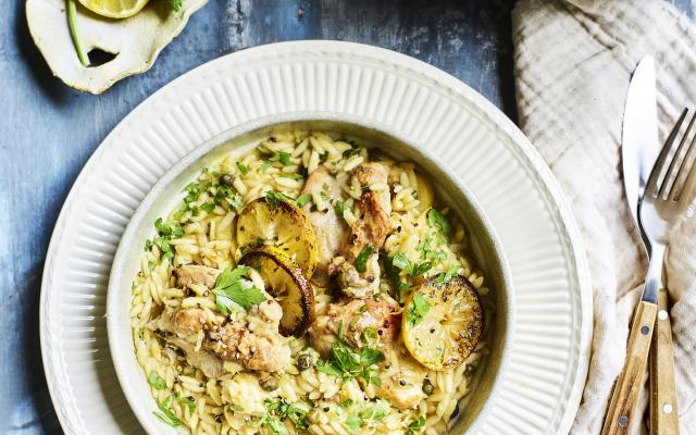 Kip piccata met orzo