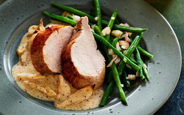 Varkenshaasje met mosterd-­appelcider-roomsaus