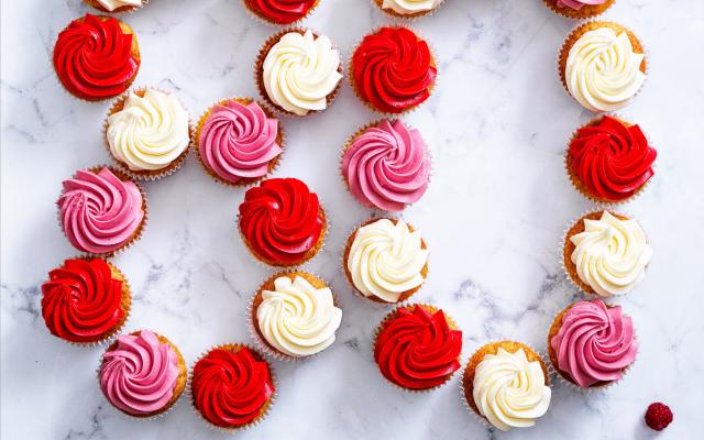 Vanillecupcakes met roomkaastopping