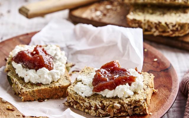 Pain sans gluten aux graines