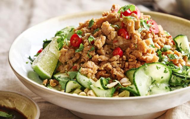 Salade thaïe de poulet haché
