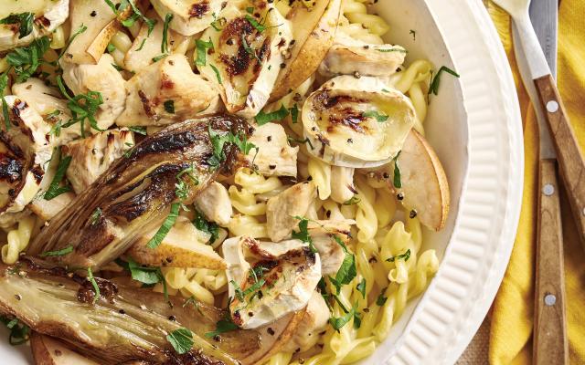Spirellis aux chicons, à la dinde et aux poires